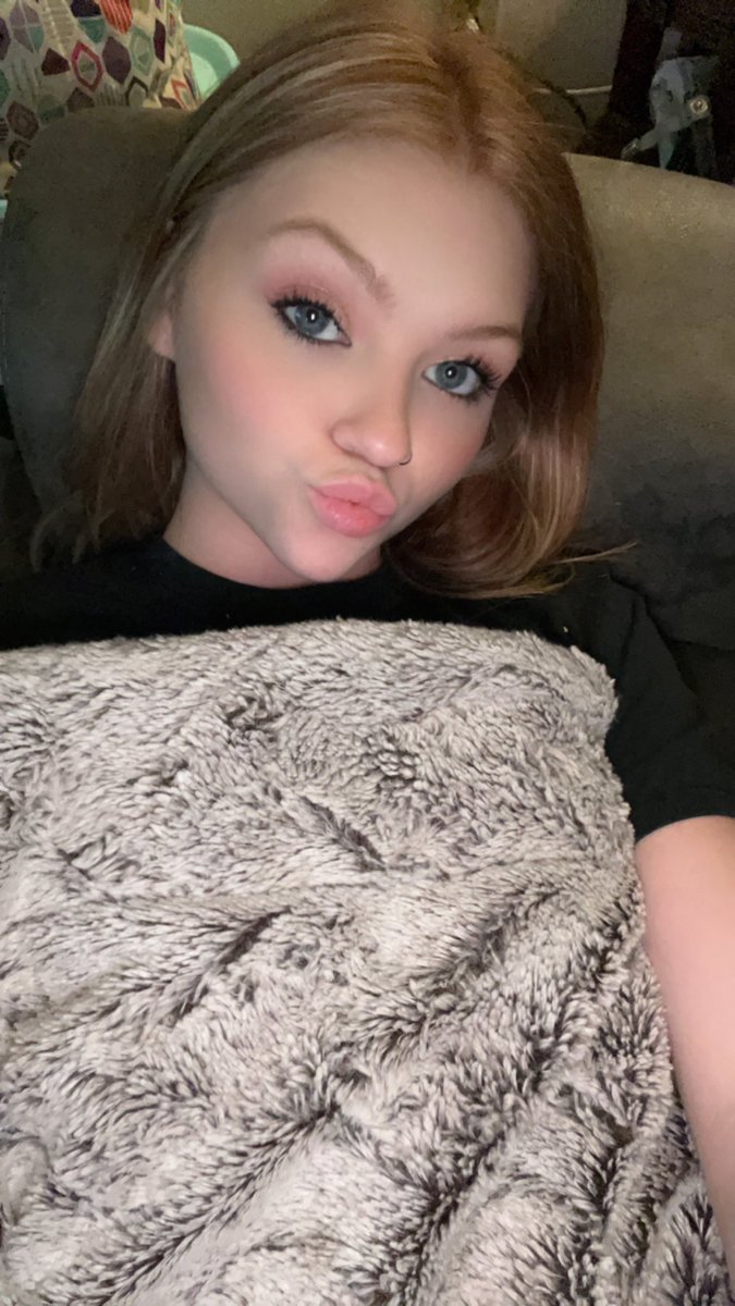 natalie04__'s tweet photo. taking naps all day everyday while getting silent sends from pathetic men is my favorite.🐽😈

findom paypig cashcow whale sub human atm drain wallet https://t.co/iaBUFrCyMb