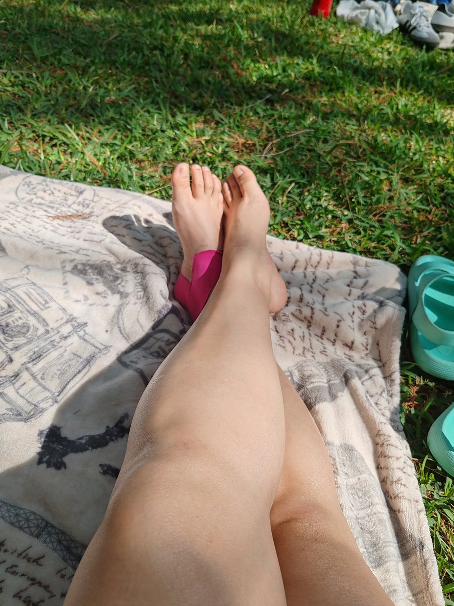 Sweet_@ry tweet media