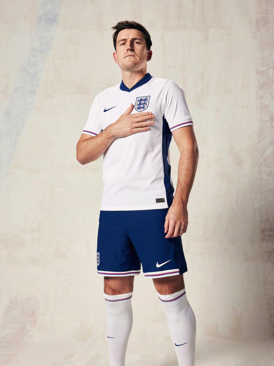 therealoparato's tweet photo. Solid guy by all standards..
Strong mental fortitude.

To come out from such backlash is no easy task.

My captain. 
@HarryMaguire93 
🫡 https://t.co/Oo8WVsCMt0
