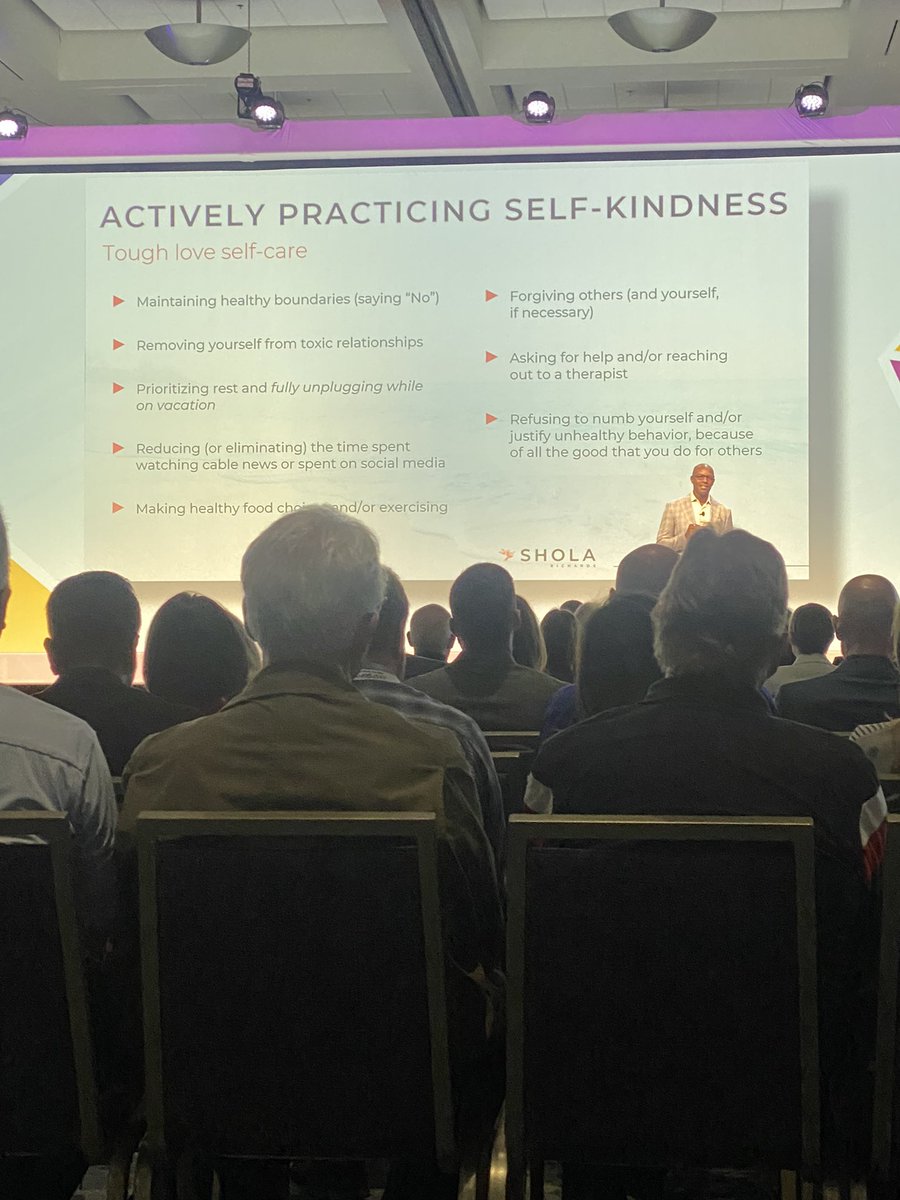 PACIFIC33 Architects tweet media