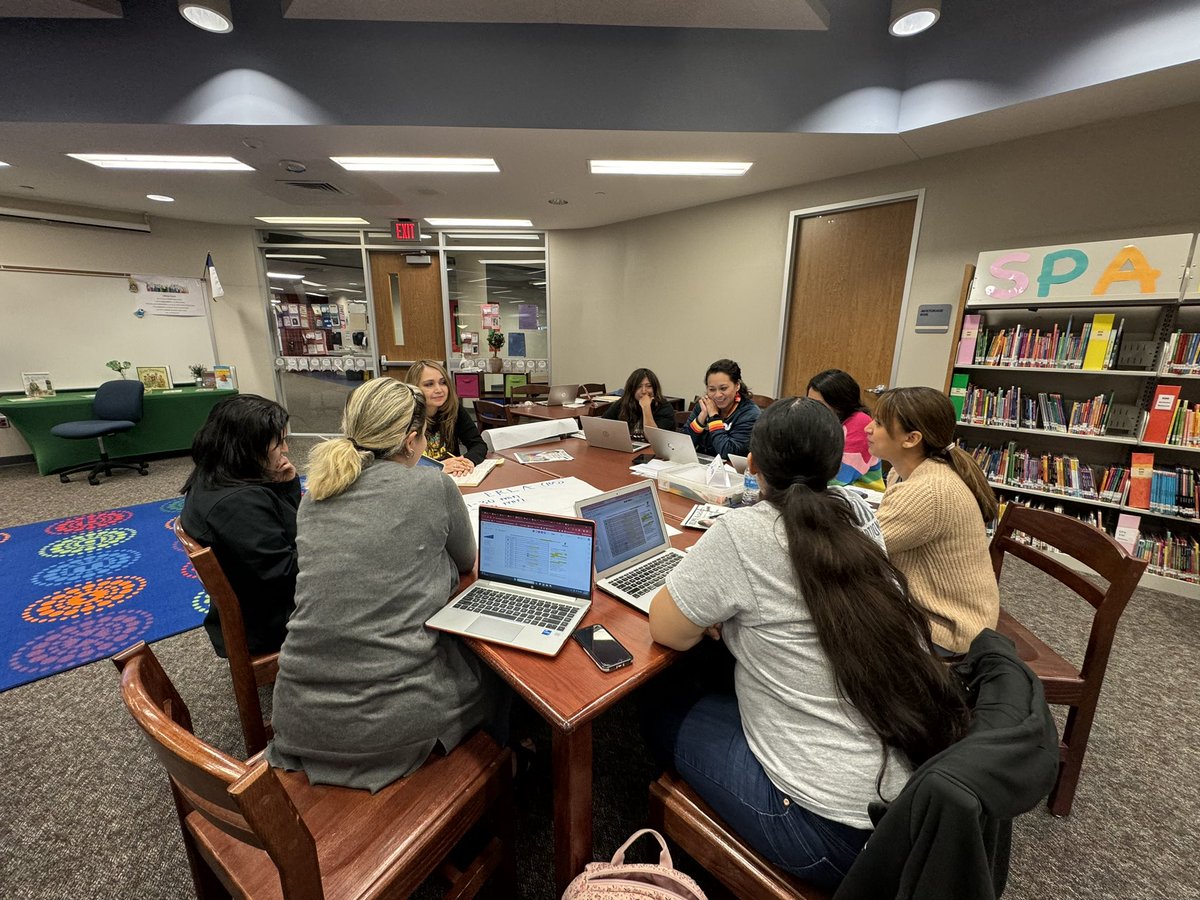 K-2 Dual Language PLC Thank you to @TISDJohnson & @MrsGAvellaneda for you support! @TISDRES @TISDCPES #DualLanguage #PLC @DrBrendaArteaga #multilingual