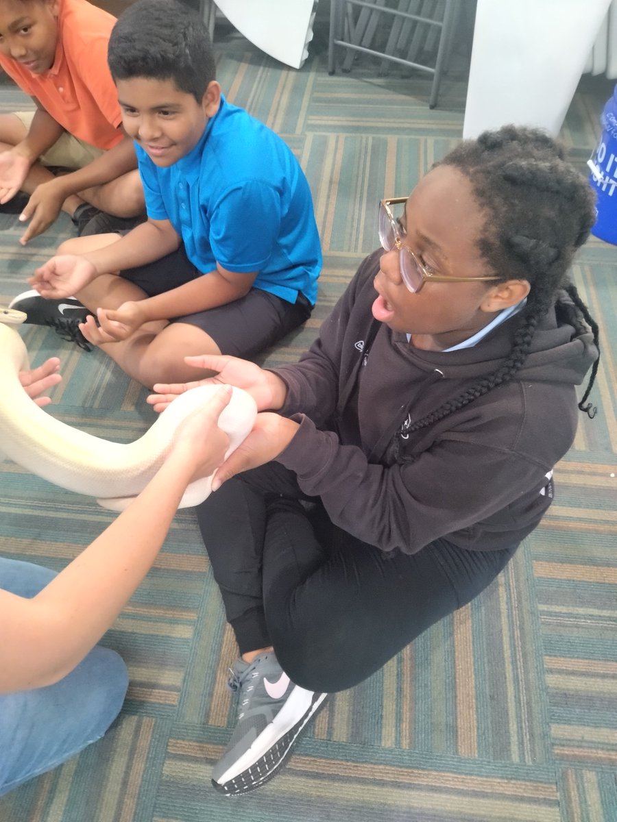 Audubon advocates learned about reptiles and responsible pet ownership. Then got to visit with Kurt. #vbevibe