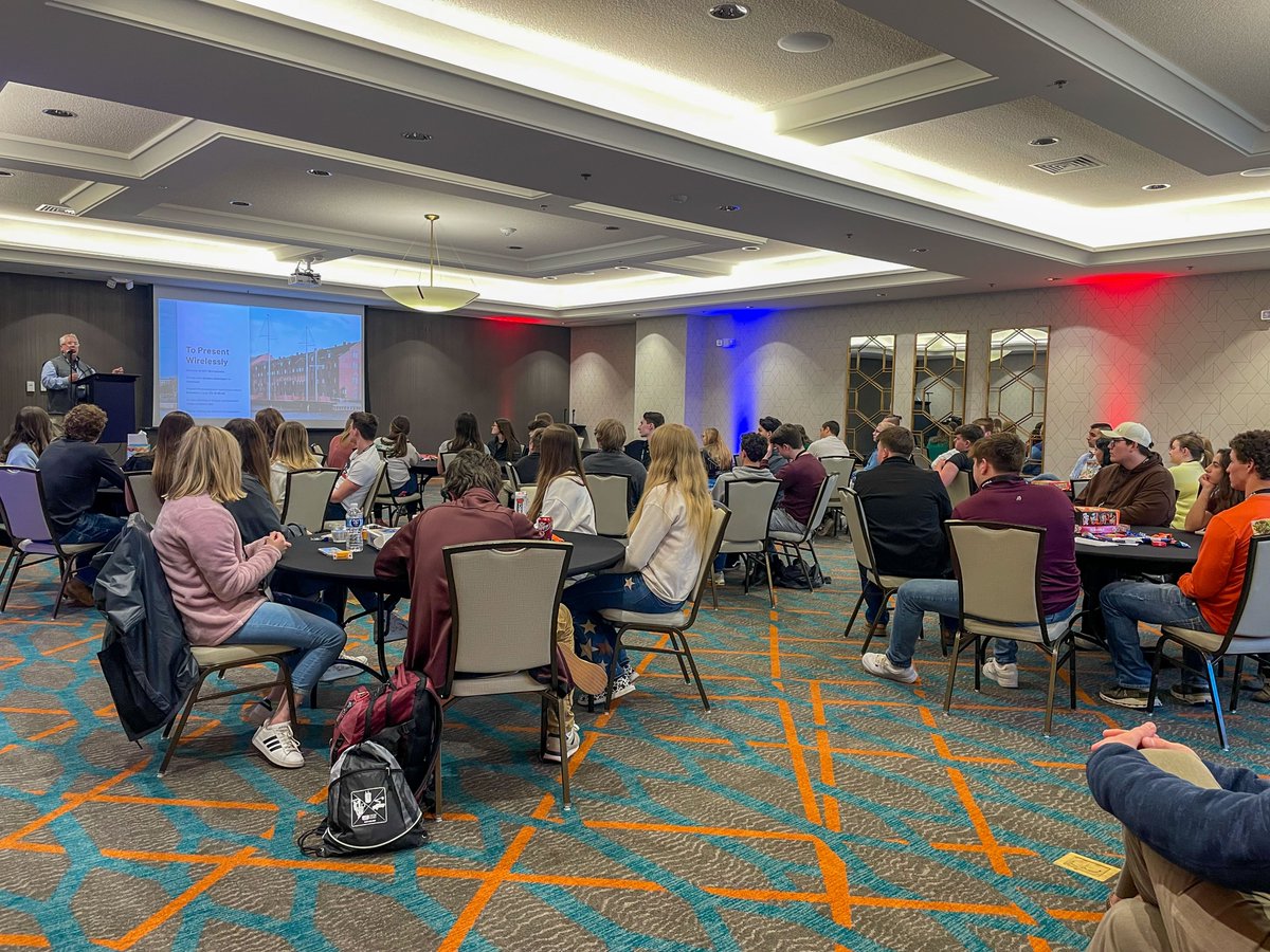 TNELECTRIC's tweet photo. Forty-six young leaders from across Tennessee are in Nashville this week to learn about state government, public policy, leadership and electric co-ops as part of our 2024 Youth Leadership Summit. #coopsconnect #YLSTN24 https://t.co/oLr93Ki1v7