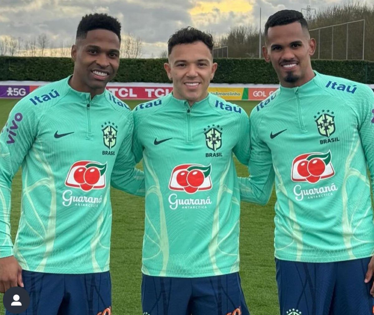 Dragões na Canarinha 🇧🇷💙 Vamos, rapazes! 💪

#FCPorto