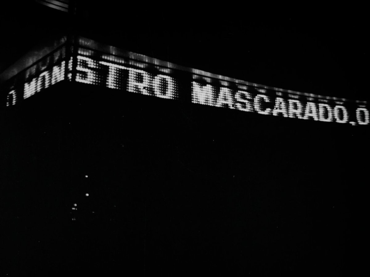 BANDIDO DA LUZ VERMELHA (Rogério Sganzerla, 1968).
