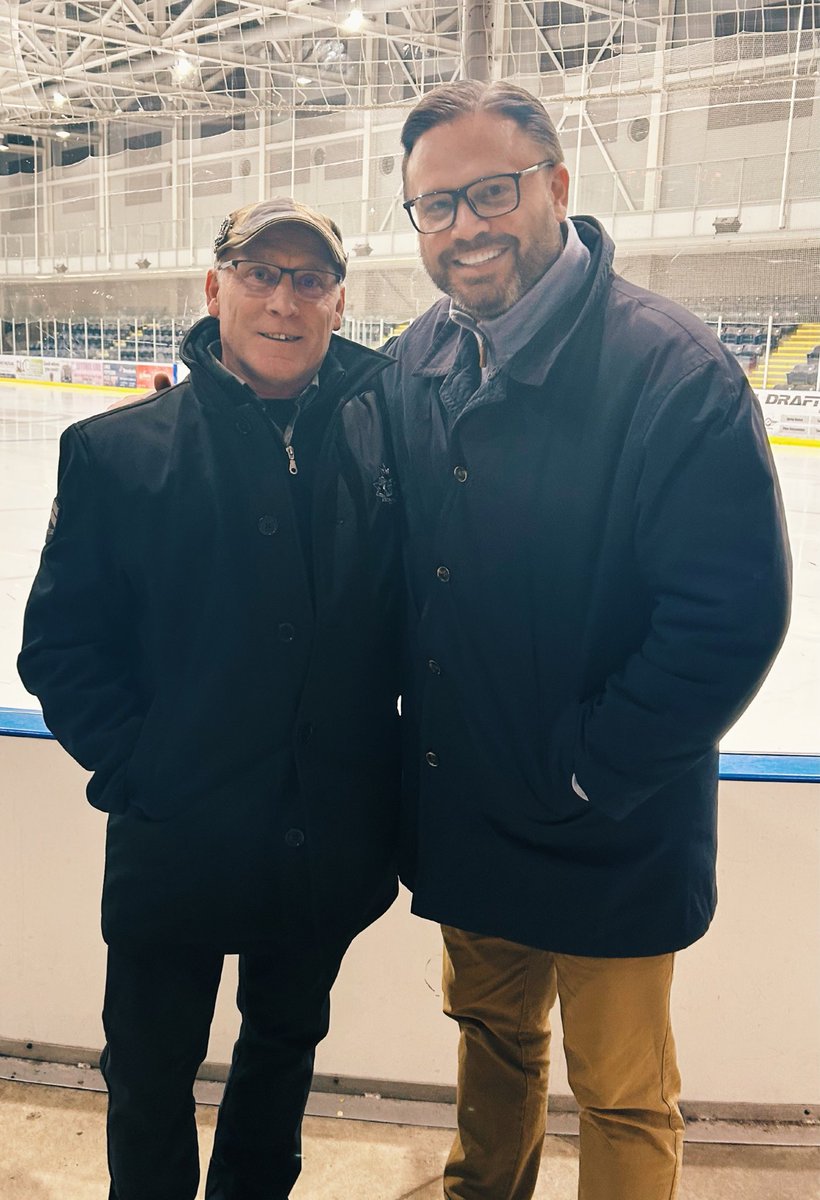 So great to catch up with my former coach Chris Johnstone, from the Niagara Falls Thunder of @OHLHockey He’s currently coaching @NF_Canucks in the @OJHLOfficial Scooter is one of the best in the biz!!