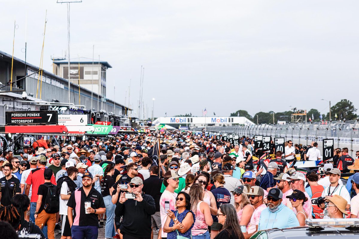 The first 2 races of the 2024 IMSA season saw:

Largest crowd attendance EVER at the Rolex 24✅

Largest crowd attendance EVER at the Sebring 12✅

It's a good time to be a fan.