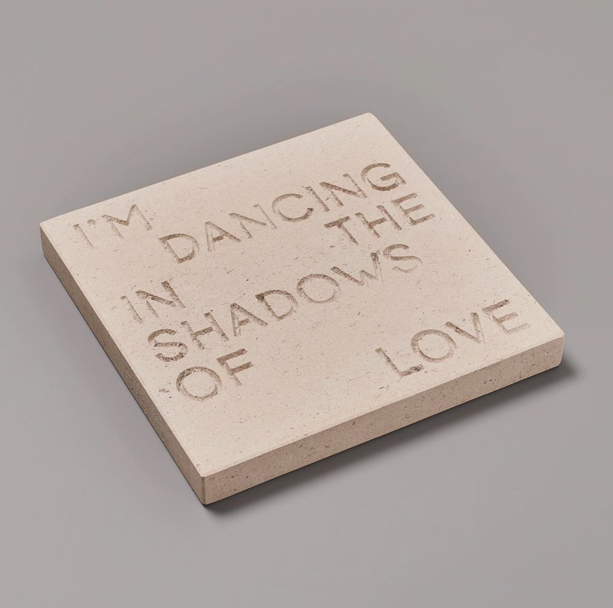 Delighted to finally reveal our artwork for @secret7s and to hear it’s raised a hearty $785 for @warchilduk 

Our engraved stone 7" sleeve was a response to <a href="/ChemBros/">The Chemical Brothers</a> track ‘Skipping Like a Stone’ ft. Beck. 

Thanks to everyone who bid. #secret7s #warchild @NOWGallery