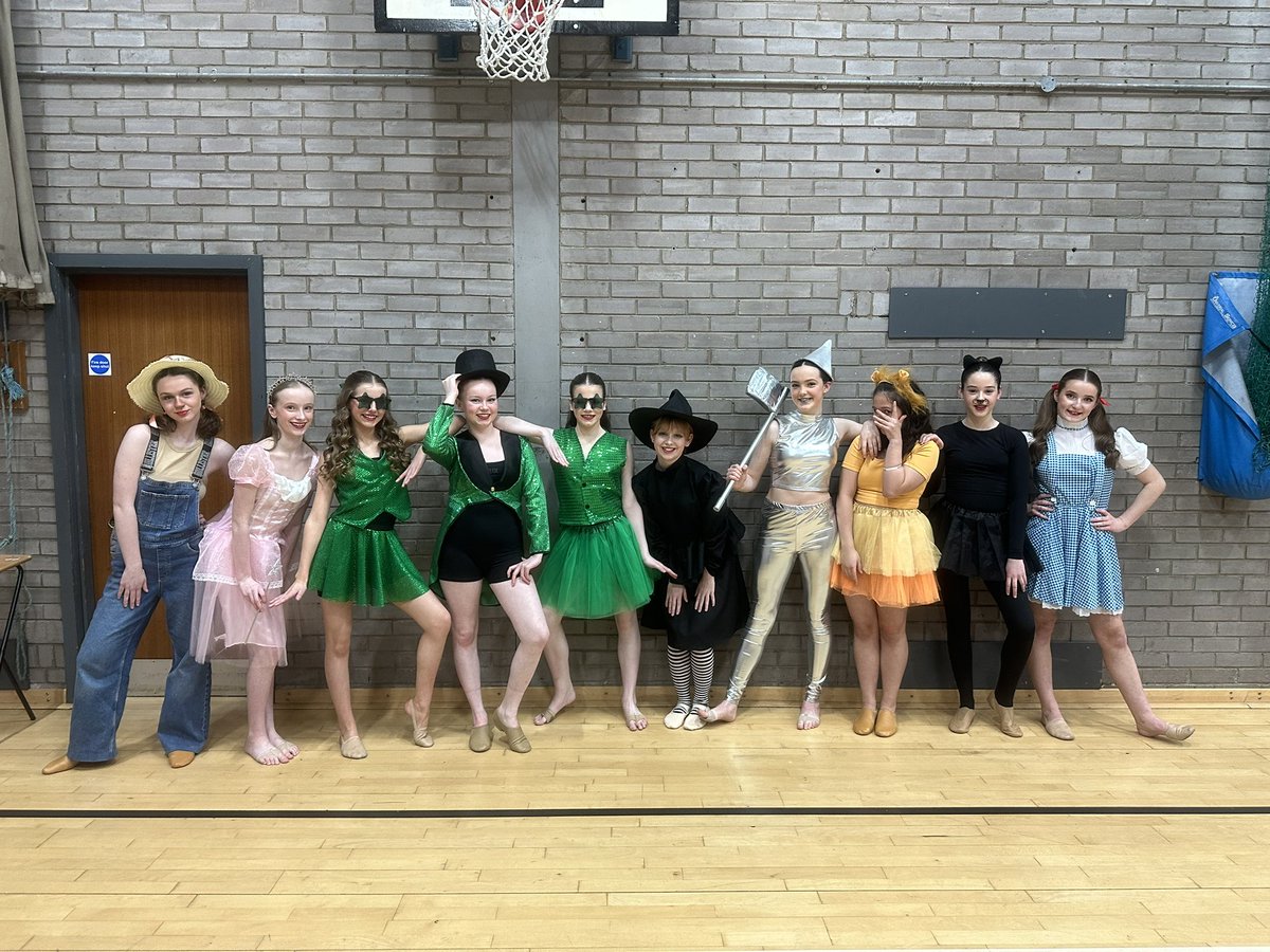 Miss Fullard tweet media