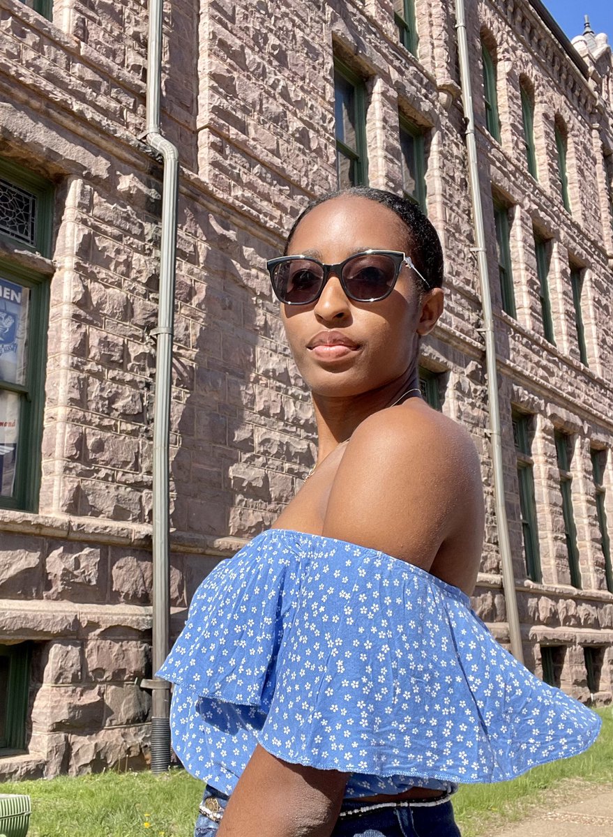 déj loaf. tweet media