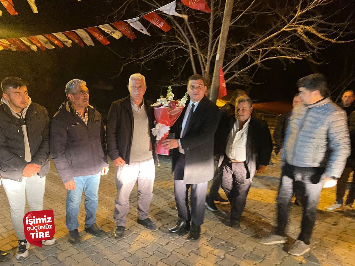 okurogluhayati's tweet photo. 📍Toparlar Mahallemizde halkımızla buluştuk. Projelerimizi anlattık, taleplerini dinledik. İlgi, alaka ve sıcak karşılamaları için her birine teşekkür ediyorum. Şehir merkezi gibi kırsal mahallelerimiz de #değişim istiyor. Değişim için geliyoruz.
#olurolur #tireittifakı #chp https://t.co/y3WYU2xuVL