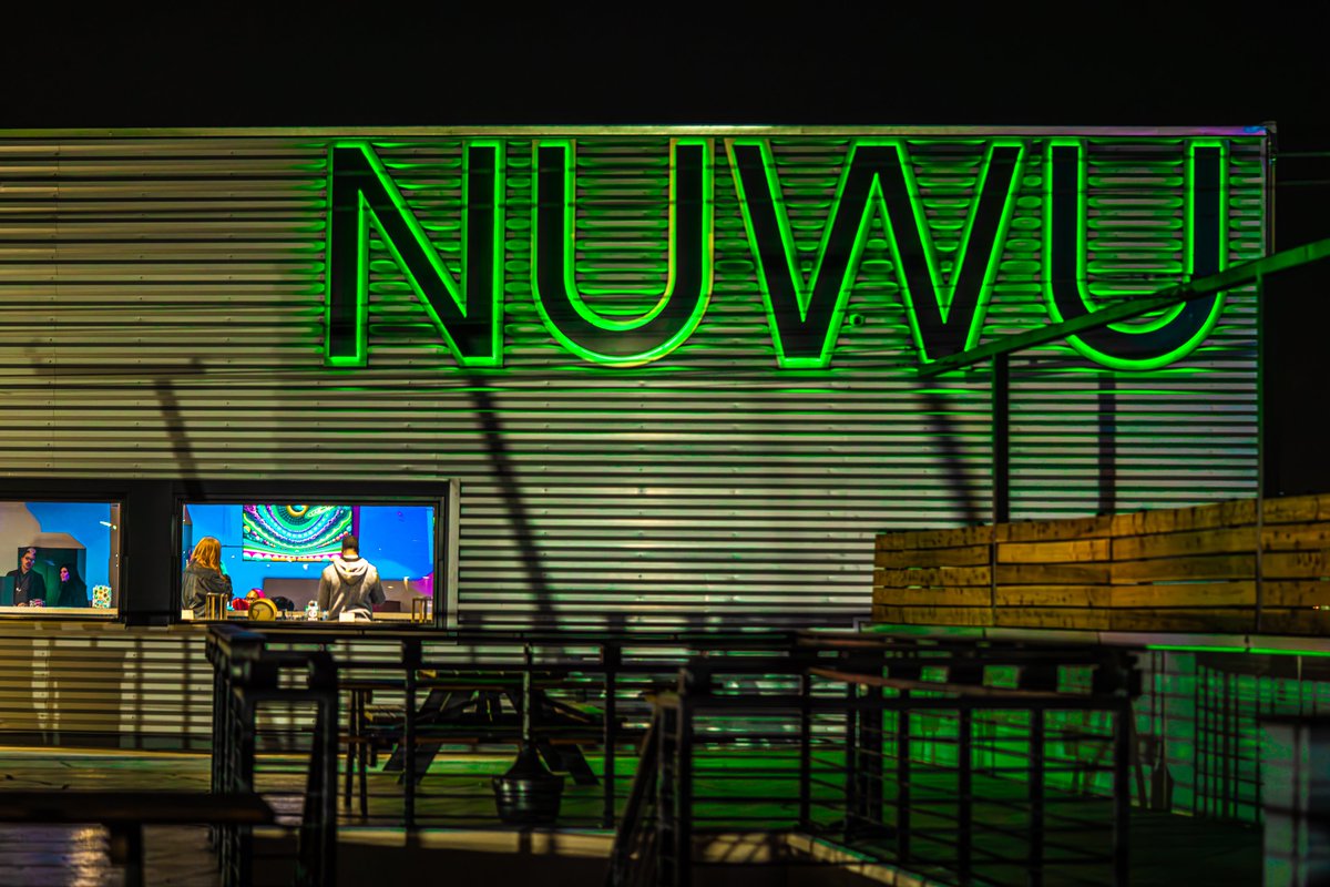 Been a lil rainy lately but we've got nice a hideout spot for you! 😶‍🌫️🌧️ #nuwulv #skyhighlv #dtlv