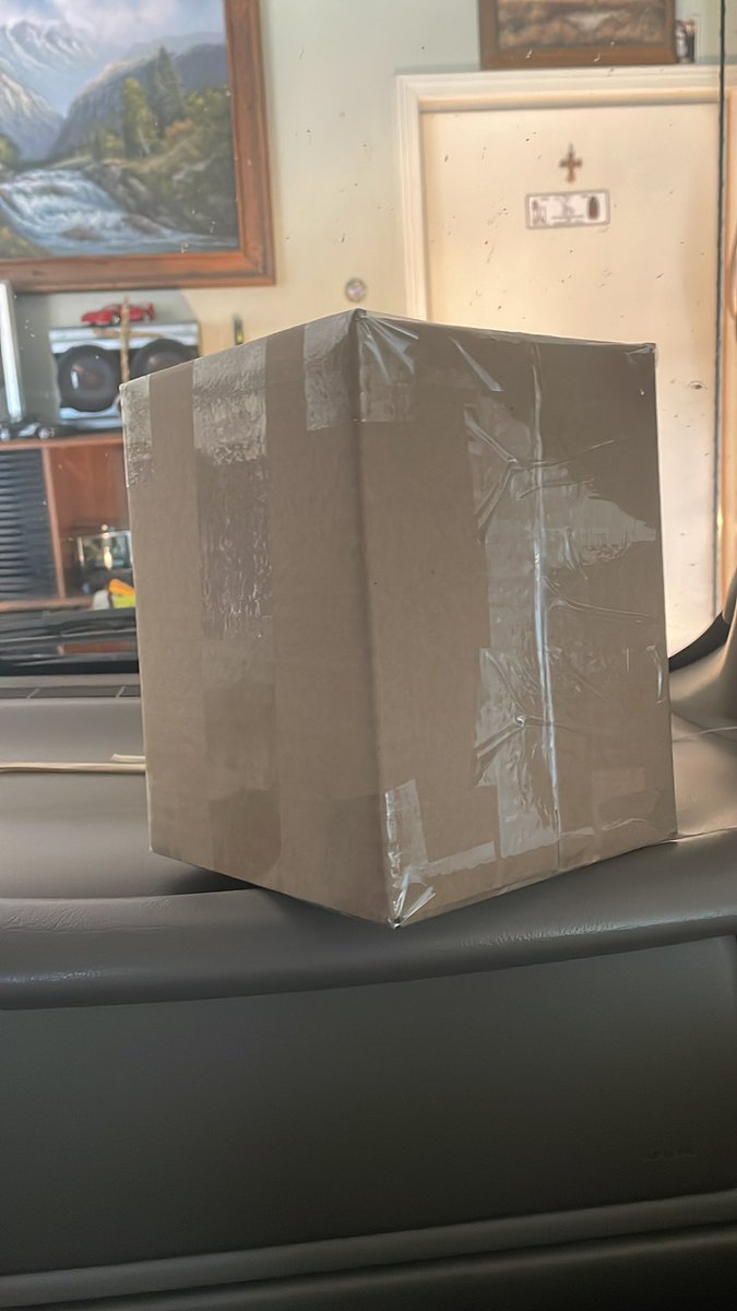 MajinE_Mimi's tweet image. Good Morning!🌞☕️
On our way to the Post Office!✈️
Thank you again family @SpidermanTAS94 
#FunkoFamily #funkocommunity