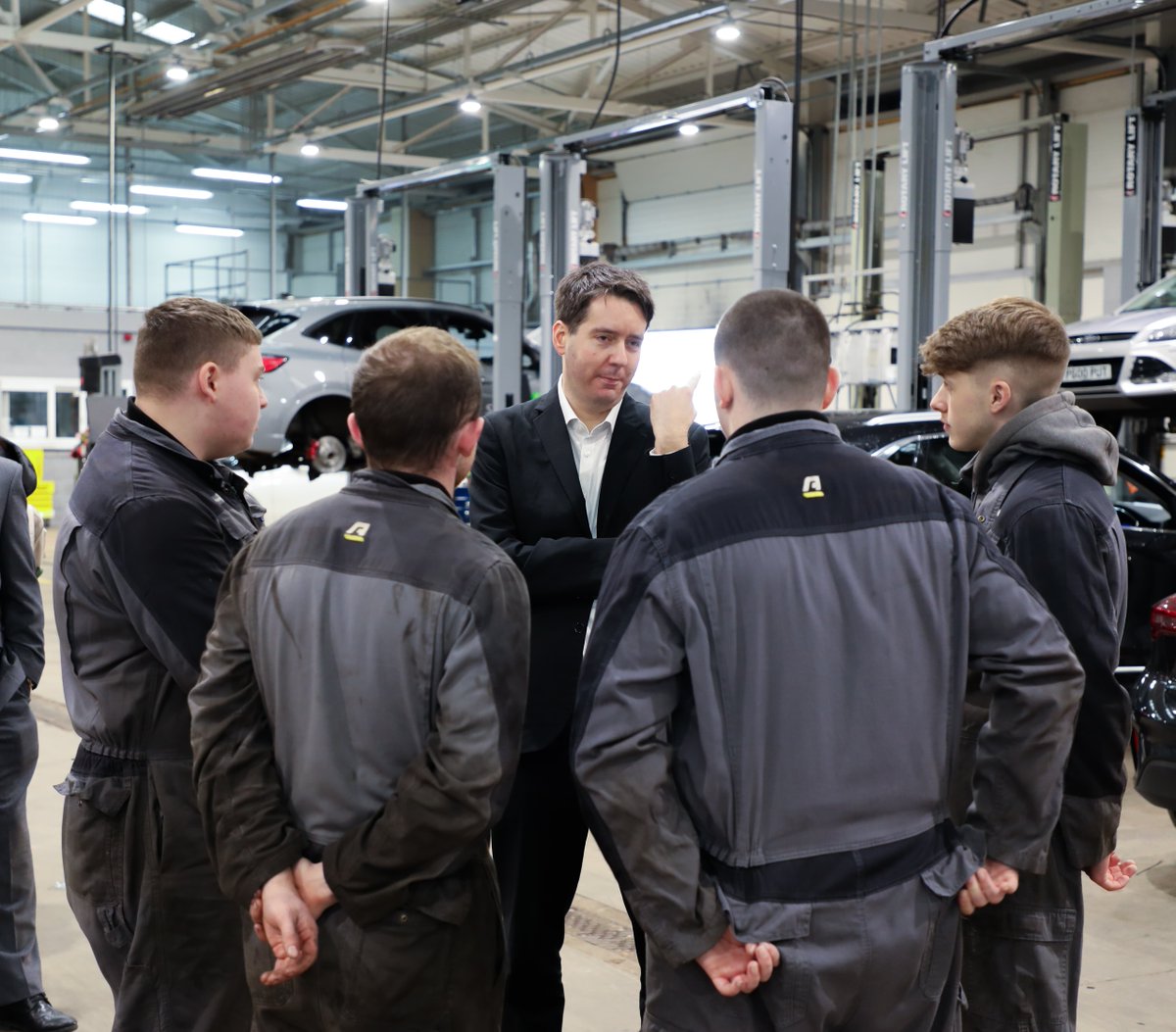 We were excited to give MSP @NeilBibby an exclusive glimpse under the bonnet at our Linwood BYD branch and chat about how we’re helping apprentices kick-start their careers within the automotive industry. Apprenticeship applications now open: bit.ly/43n6BtQ