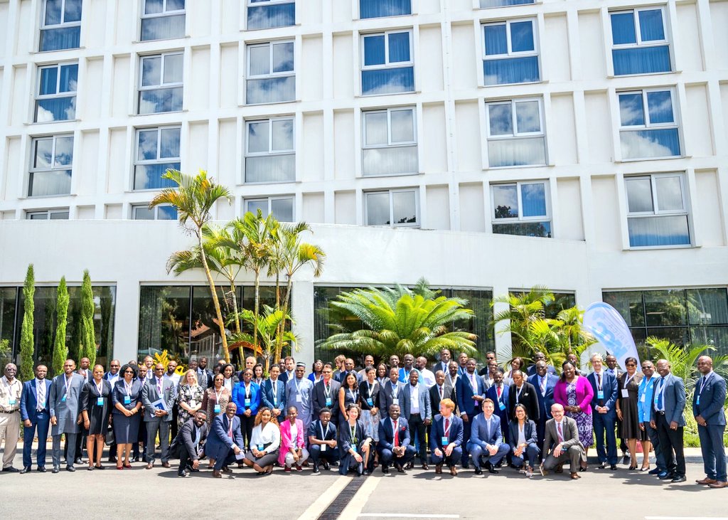 Zambia is hosting the Africa International Anti-Corruption Conference. This is a big deal.

Pleased to join today's discussions &amp; underscore UK support for law enforcement agencies' efforts in Zambia.

Reflected on progress &amp; agreed common cause on a challenge that faces us all.