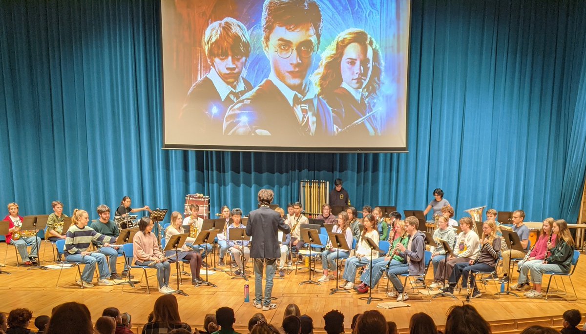 Year 4 had a wonderful time last week at West Road concert hall at a special lunchtime concert for children. There were lots of theme tunes that we recognised, and we were introduced to the instruments of the orchestra through Tchaikovsky's 'Peter and the Wolf.' 🎵🎶