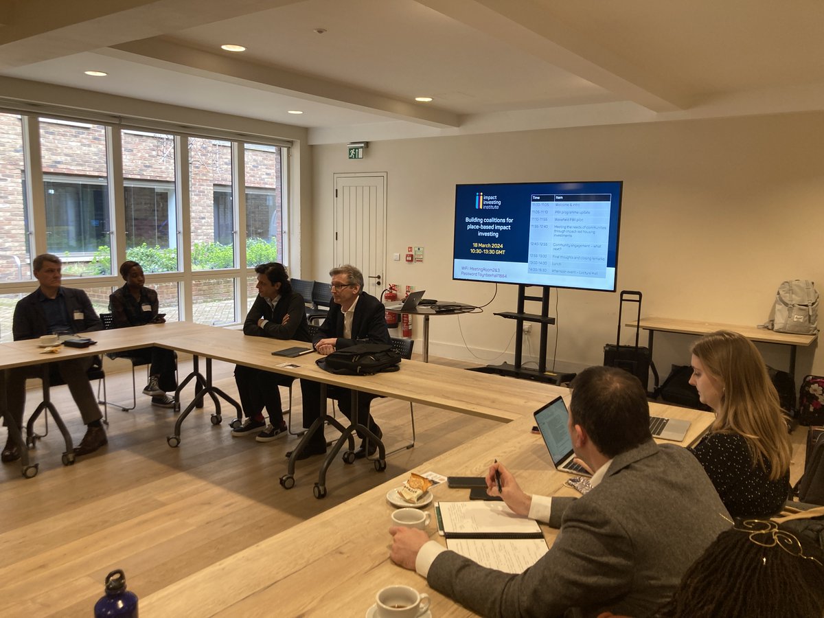 Great to see our #PlaceCoalition gathering today! The Coalition brings together investors, local authorities & other organisations that want to see more capital flowing to communities across the UK. More about our work on place-based impact investing here: bit.ly/3N3u6kO
