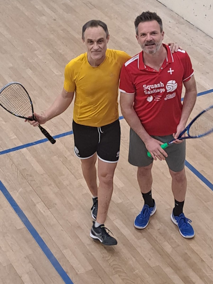 Spanish Masters 2024

Grandes resultados de los jugadores vascos.

Jose Luis Alba (squashlari) doble campeón +70 y +75.  
Su compañero de club <a href="/vmaldama/">Manny</a> conquistado el segundo puesto en la categoría + 50.

<a href="/albertoPiti/">Alberto Ferreiro</a> (@deporeibar) subcampeón +45.

Zorionak a los 3.