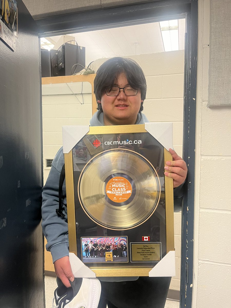 Congratulations to the musicians of Lisgar 613 and Lisgar student l, Jasper of the <a href="/OYOA_AOJO/">Ottawa Youth Orchestra Academy</a> Saxophone Ensemble! Lisgar 613 won the <a href="/CBCMusic/">CBC Music</a> Class Challenge in their category and the OYOA won second in theirs! <a href="/OCDSB/">OCDSB</a>