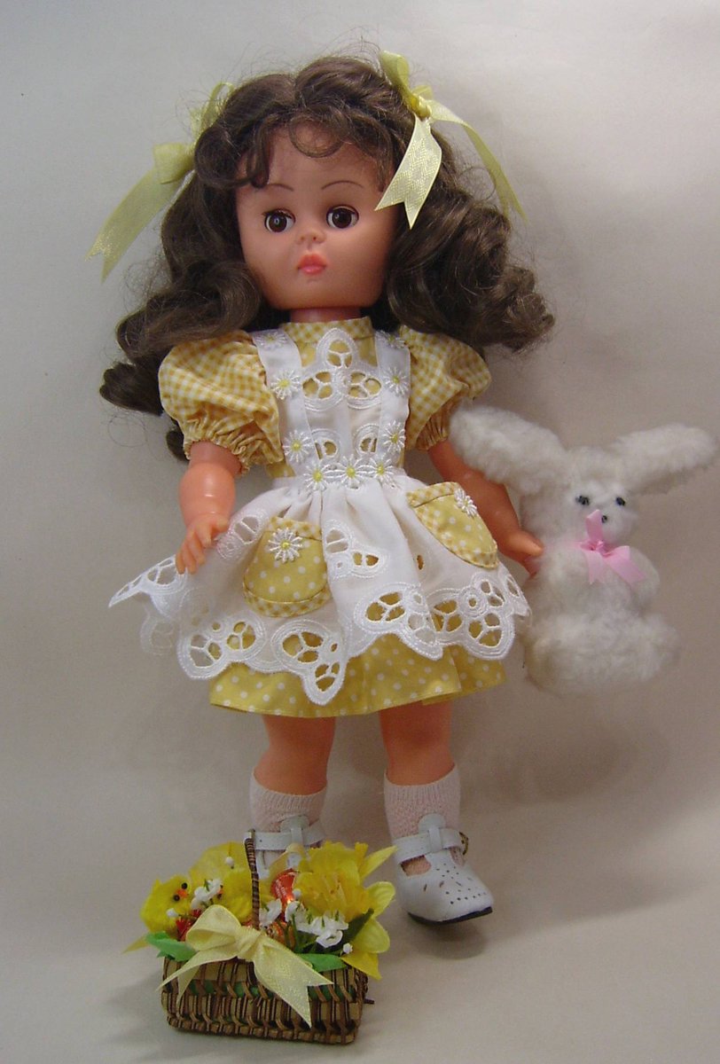 With #Easter in just a couple of weeks, I thought I'd share a recent Easter/Spring themed outfit, designed and created by me for this #vintage 14 inch, late #1960s, #Palitoy #doll.