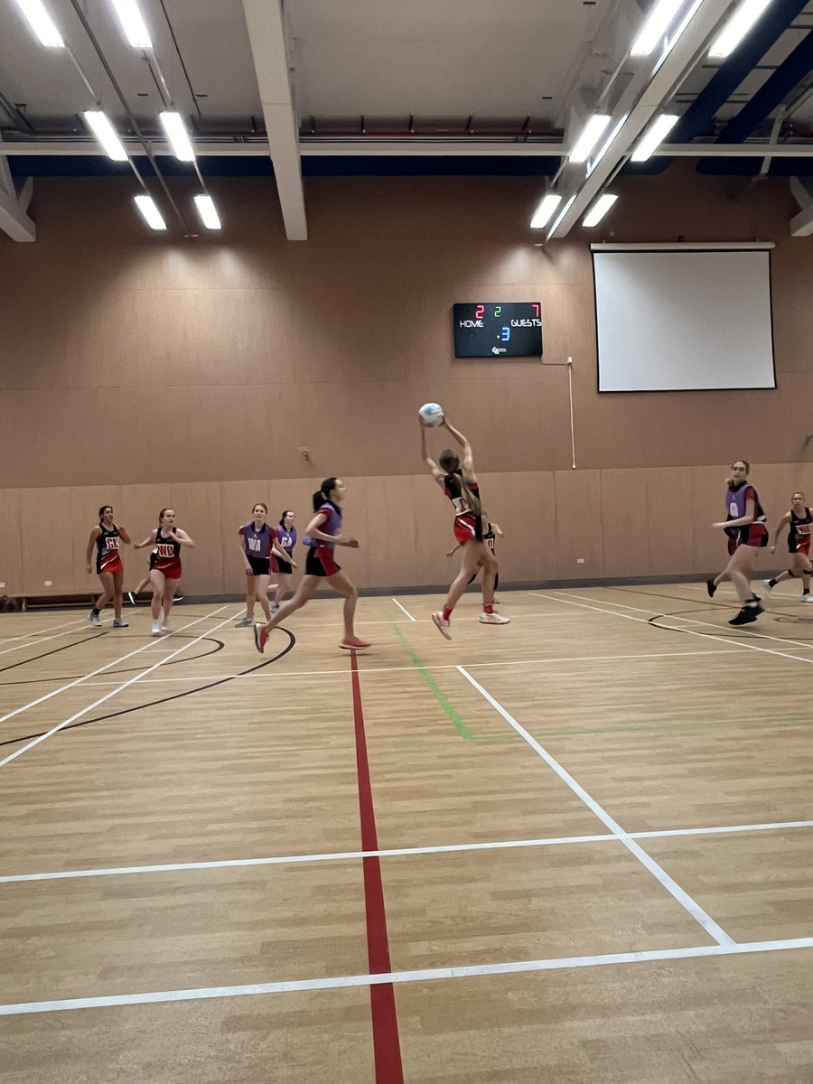 PipersSport's tweet image. Our incredible U15A won the Semi-finals of the Sisters n Sport Netball Plate competition vs Nottinghill and Ealing High school. A terrific team effort and bring on the FINALS! #PipersSenior #PipersNetball #PipersInspire