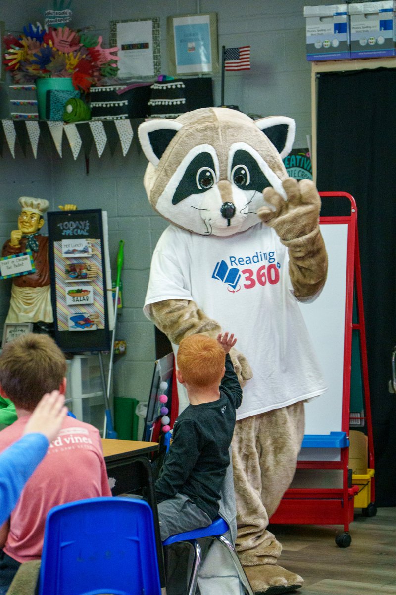 DaytonCity's tweet photo. Riley the Reading Raccoon visited students at Dayton City School today to help us spread the word about the importance of literacy in K-12 education.
#Reading360
#TNReadingforAll
#ReadLikeRiley
@TNedu https://t.co/EiA6gJ6OJB