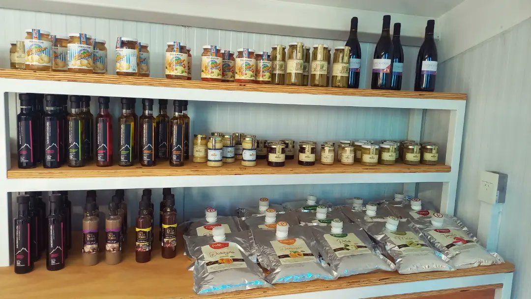 consumen_coop's tweet photo. 🌼 Te mostramos algunos productos que podes encontrar en "Despensa Cooperativa Consumen" en #lascatitas #santarosa todos los días 🤗
Aquí encontrarás todo lo que necesitas.
¡Visítanos!
.
.
.
.
#despensacooperativaconsumen #alimentosaludable #alimentos #consumen #mendoza https://t.co/jqicyN8acz