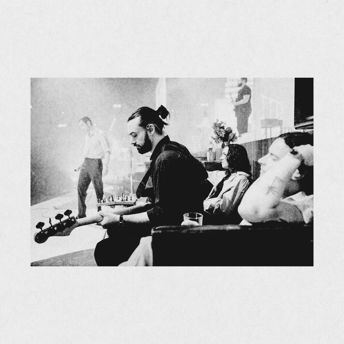 the1975 tweet picture