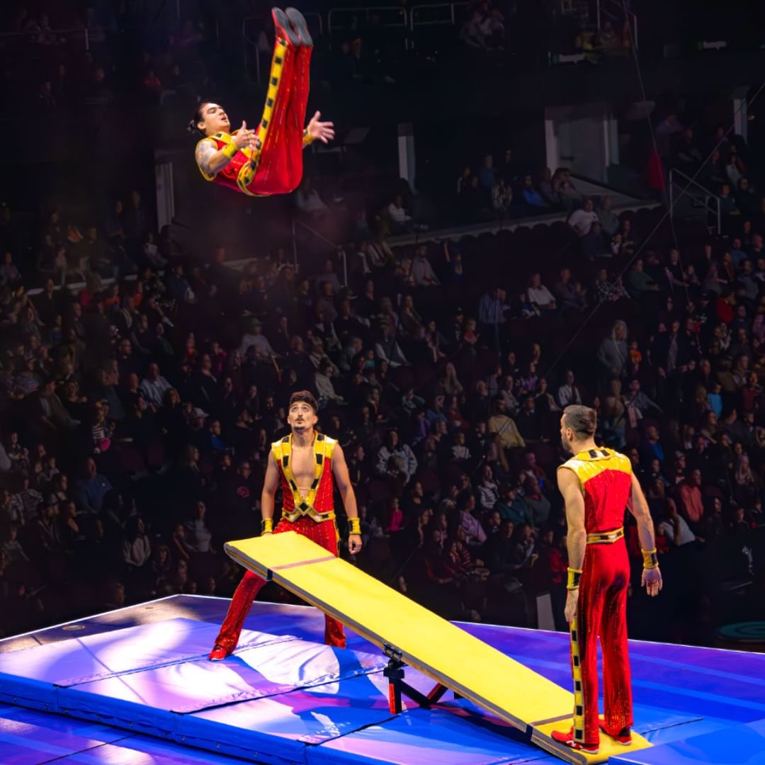 FLY. JUMP. TWIST. TUMBLE. The all-new Ringling Bros. and Barnum & Bailey welcomes everyone, from kids to grown-ups! The Greatest Show On Earth plays the DCU Center from April 12-14. Tickets starting at $20 are available at the Box Office & Ticketmaster (link in bio). @FeldEnt