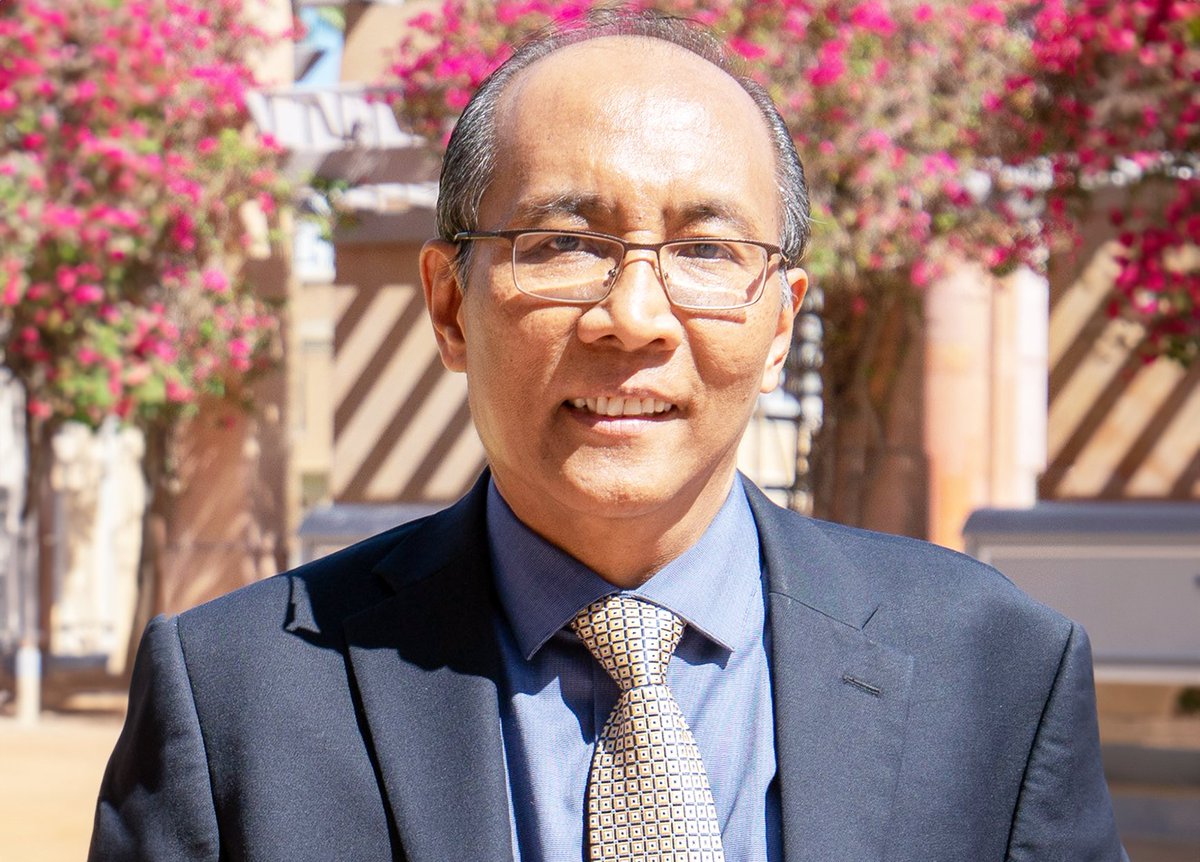 🎉 Congrats to #MC4Water's Meadows Endowed Chair in Water Conservation, Dr. Soe W. Myint, for winning the 2024 Willard and Ruby S. Miller Award from <a href="/theAAG/">American Association of Geographers</a>! A testament to his exceptional contributions to geography through teaching &amp; research...way to go! #ProudTeam