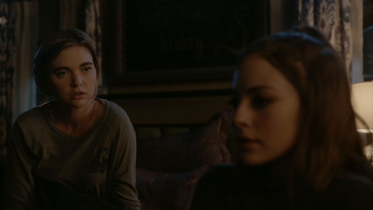 hybridsins's tweet photo. lizzie saltzman x mommy issues #hizzie https://t.co/KfT0rRCPhC