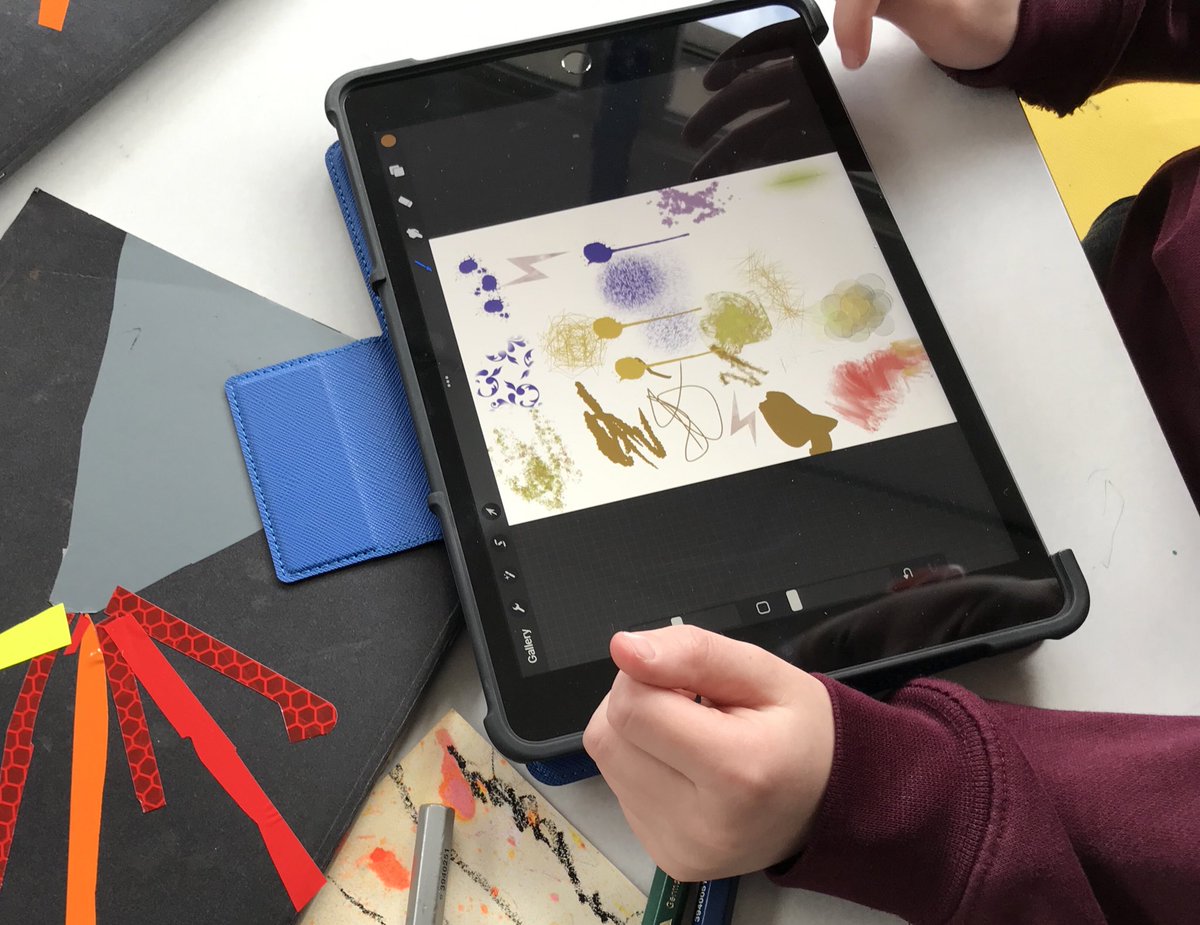 Year 3 have been developing their knowledge of mark making techniques, while using @Procreate on their iPad. We’re busily developing our new digital sketchbooks. Watch this space! @theartcriminal @PaulCarneyArts @accessart @NSEAD1 @Artsmarkaward @AnneQuinton @AdamVincentHMI
