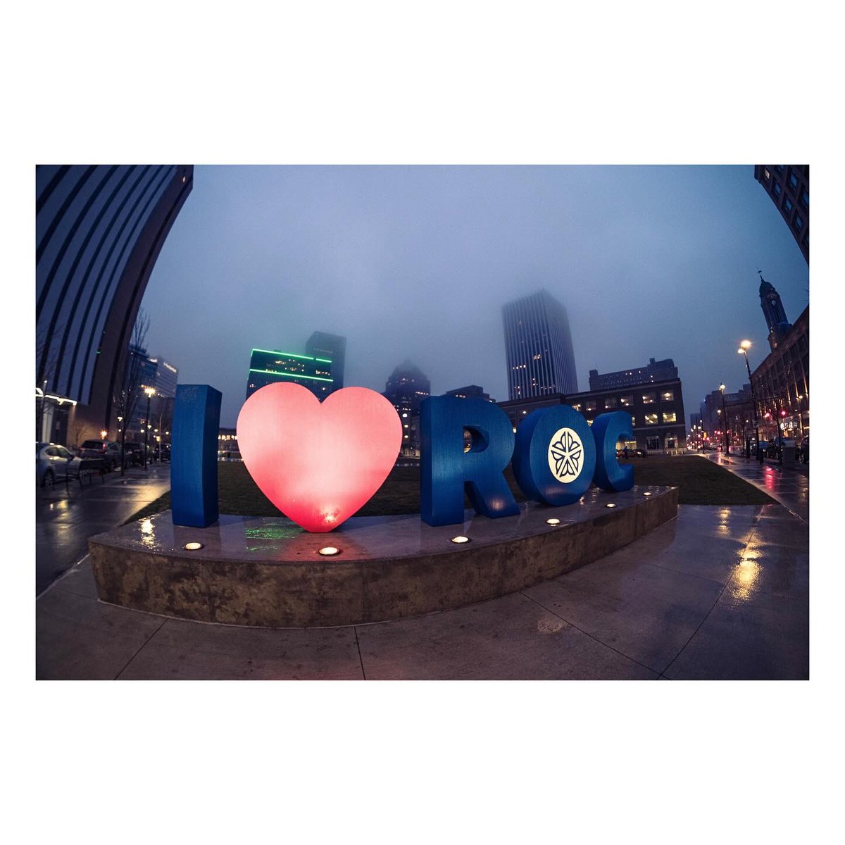 Behind the Glass Gallery tweet media