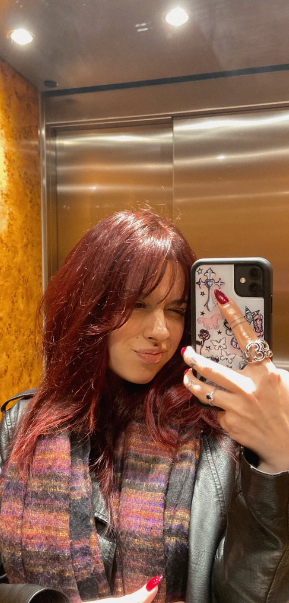 𝐴𝑛𝑎𝑠𝑡𝑒𝑠𝑖𝑎 🥀 tweet media