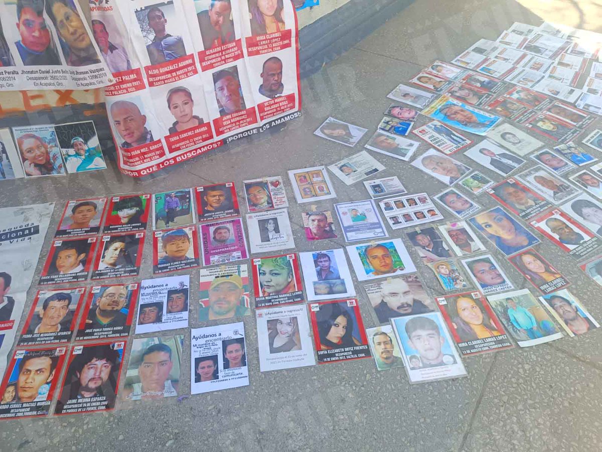 elsurdeguerrero's tweet photo. ➡️Exponen fotografías de #Desaparecidos en #Chilpancingo como parte de la Jornada nacional de búsqueda

https://t.co/qvp4SasEFG https://t.co/fdidA6HStN