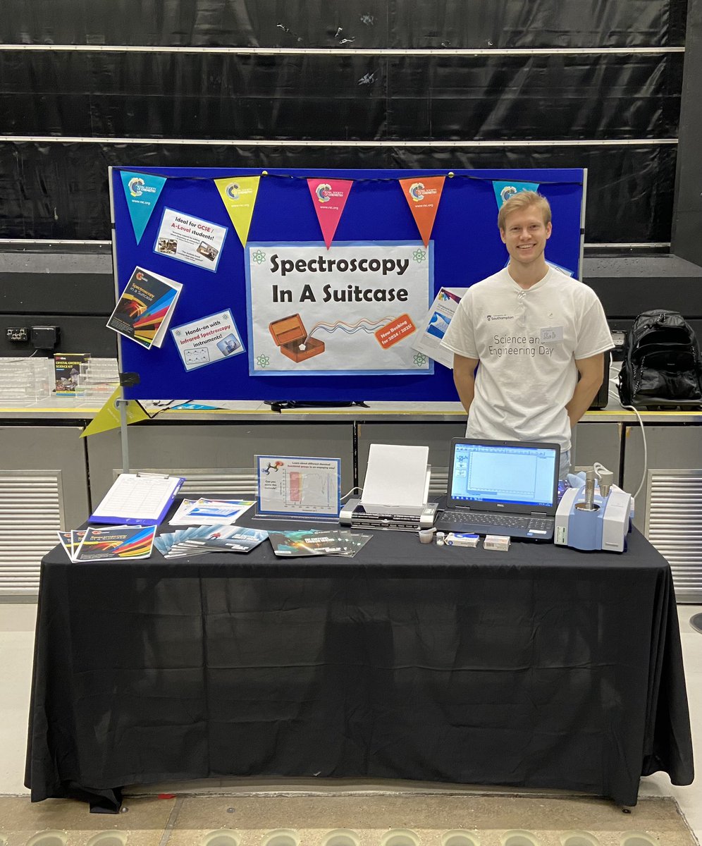 My final year of #SOTSEF but was great as always talking to younger students about analytical chemistry and all the work we’ve put into Spectroscopy in a Suitcase!