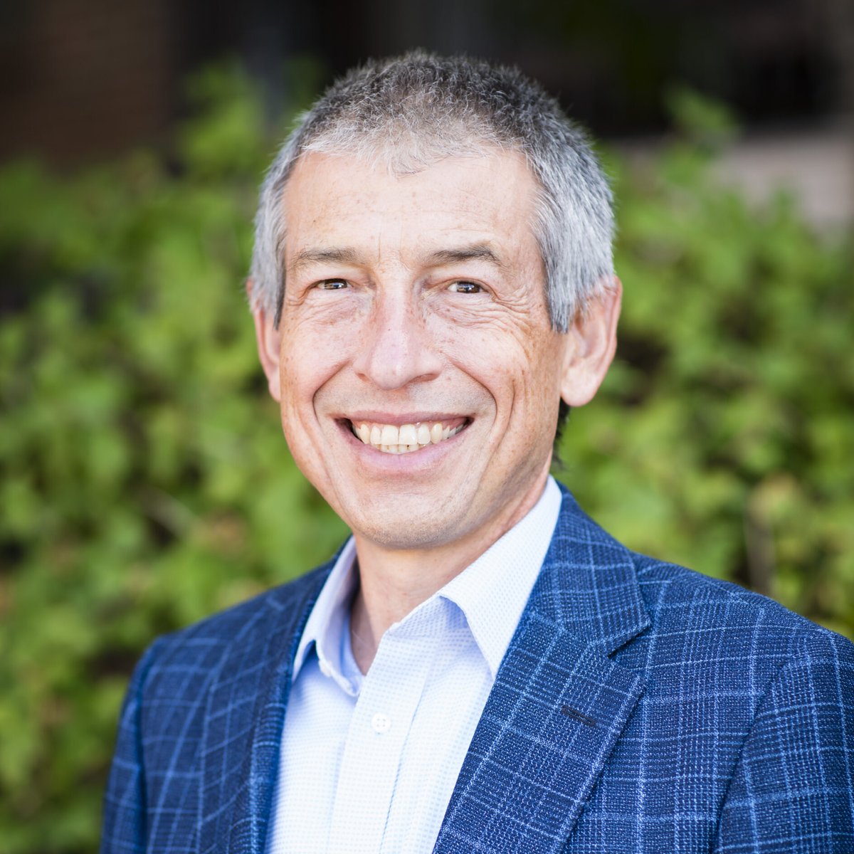 Please join us in welcoming new BC Seniors Advocate Dan Levitt! He has been a tireless champion of seniors' rights for over 30 years and will continue supporting seniors and their loved ones through his work at the Office of the Seniors Advocate. ow.ly/UxZO50QVXiw