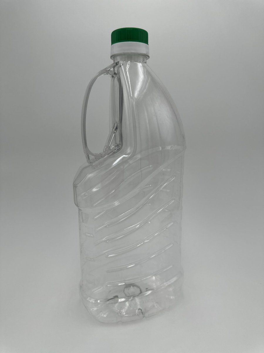 HGP_plastic's tweet photo. عبوة زيت مع يد مدمجه oil bottles with integrated handle #food_oil #saudi_made #زيوت #زيت_طعام #صناعة_سعودية https://t.co/5IaWLfYbL5