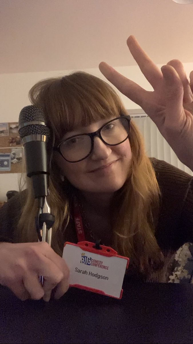 Fab weekend in London for the #BigComedyConference - was lovely to catch up with writing pals and to discover my true calling as a microphone holder/giver-outer. As you can see I haven’t been able to stop - this morning I asked the postman if he had any questions for the panel