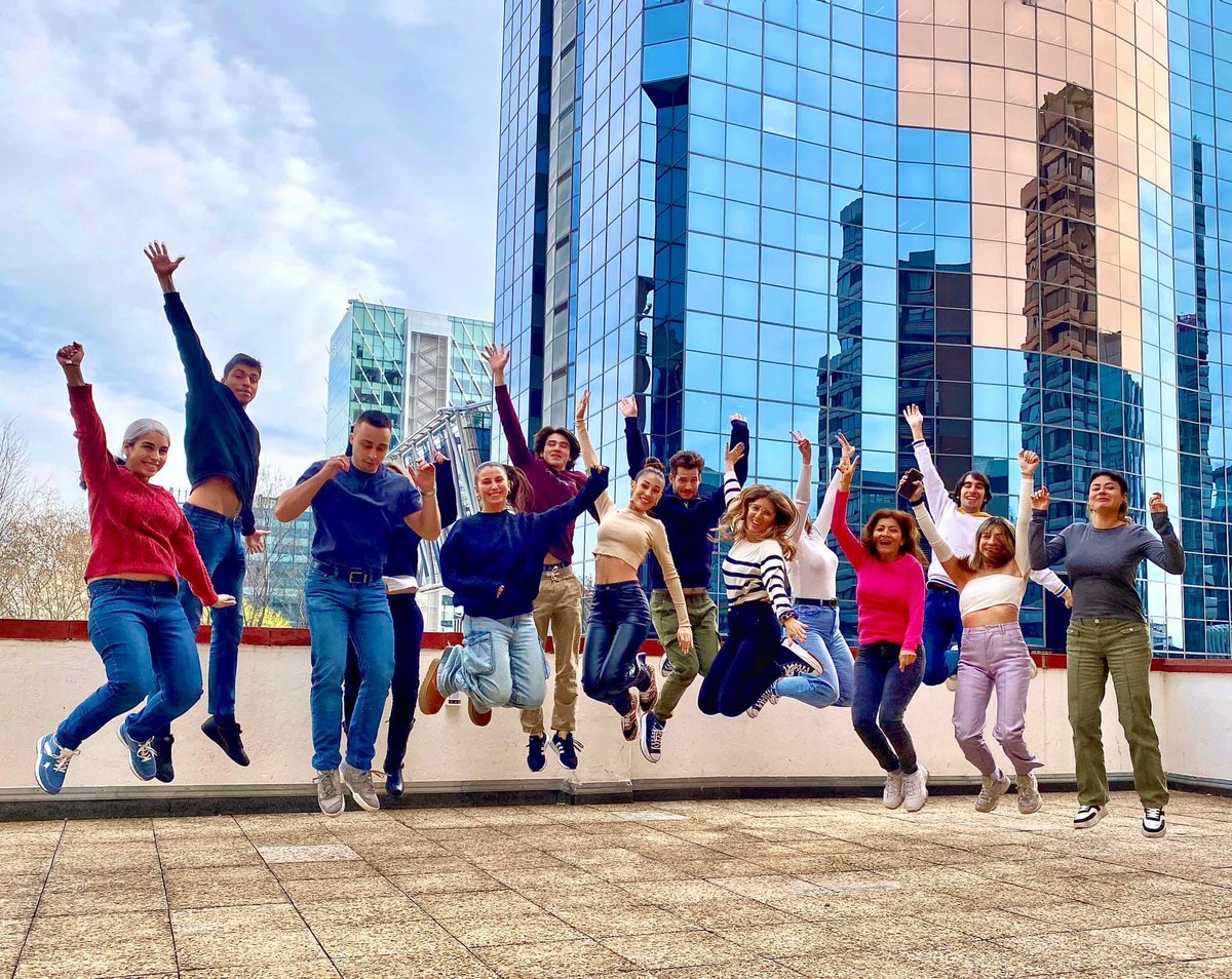 Leti Garcia Barrio (@letigbarrio) on Twitter photo 💥Hoy hemos terminado el curso de #communitymanager en <a href="/aulaCM/">Aula CM - Escuela de Comunicación y Marketing</a>. Dos meses intensos y de mucho aprendizaje. Empieza un camino apasionante 🚀
#redessociales #SEO #googleanalytics #wordpress #copywriting #emailmarketing #googleads #marcapersonal #plandemarketing
El mejor equipo ❤️ 💥Hoy hemos terminado el curso de #communitymanager en <a href="/aulaCM/">Aula CM - Escuela de Comunicación y Marketing</a>. Dos meses intensos y de mucho aprendizaje. Empieza un camino apasionante 🚀
#redessociales #SEO #googleanalytics #wordpress #copywriting #emailmarketing #googleads #marcapersonal #plandemarketing
El mejor equipo ❤️
