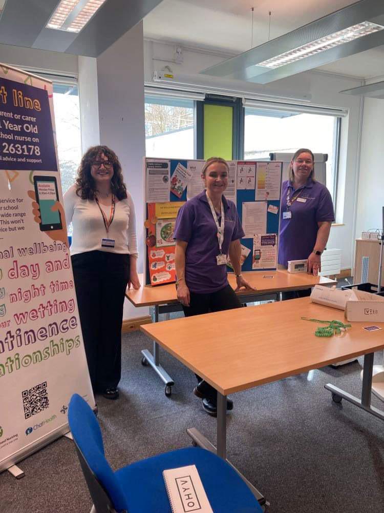 Today our CAV school nurses were at an event to showcase our service to the Nursing Cadets @CAV_CYPFHS @CV_UHB @DwynwenSpargo @ChatHealthNHS @DredgeSandra