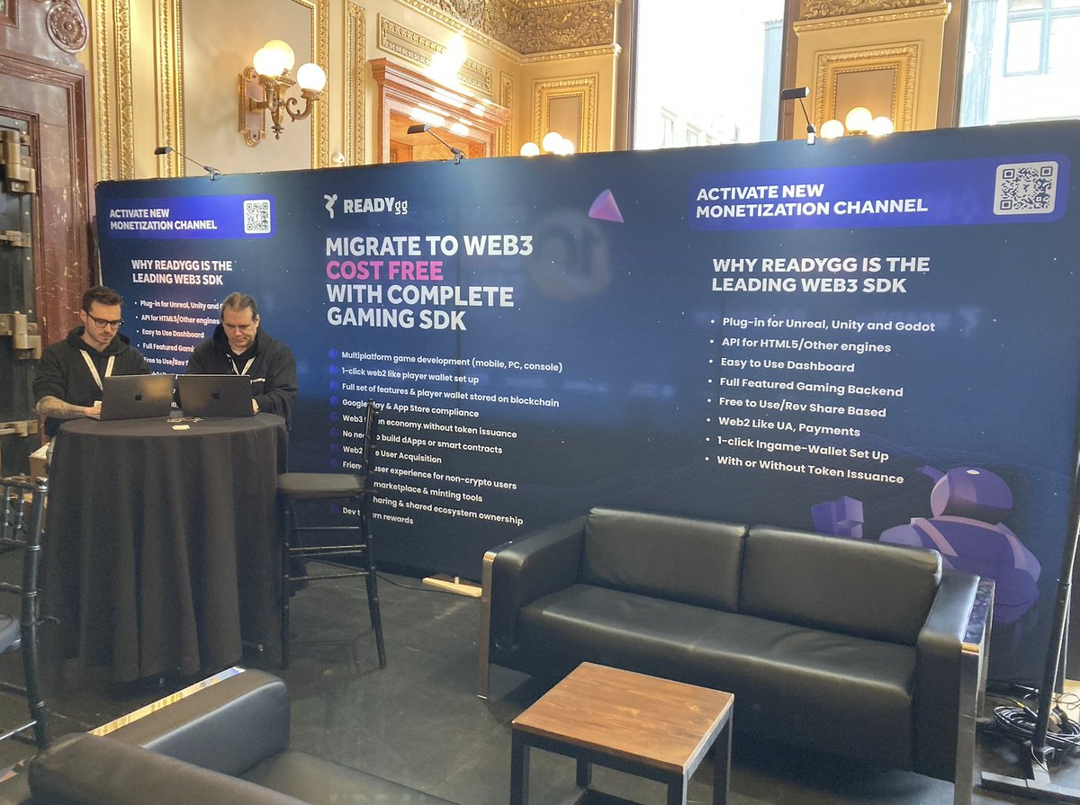 PLAY Network tweet media