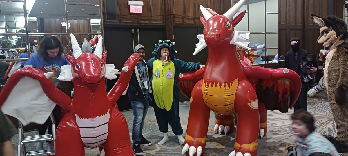 CharlesonLance's tweet photo. Me &amp; @Captincrinkles @FurnalEquinox  I really wanted to see the inflatables this year, cross this off my bucket list! https://t.co/sV1Sq5PViX