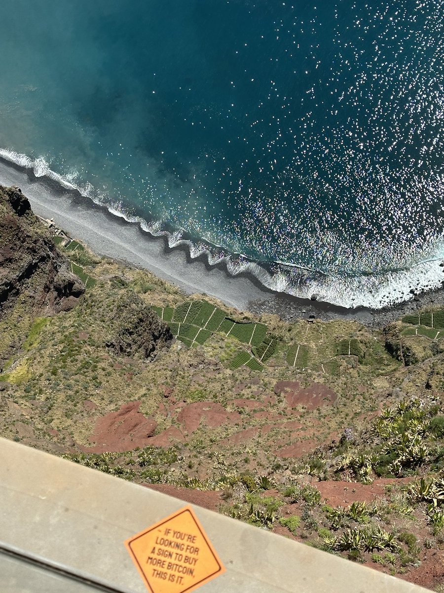 im on #vacation  i found this :D time to buy some $BTC