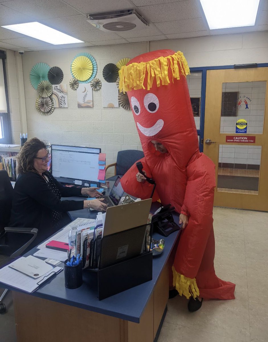drschrepp's tweet photo. Drumroll please, We're over the moon to announce that Mr. Brandon Hughes is our 2025 Teacher of the Year! Whether he's rocking it in the virtual world or dazzling us in the traditional classroom, Mr. Hughes is an absolute superstar!
#leachislimitless
#powerofwecsd https://t.co/at8v9YH0J6