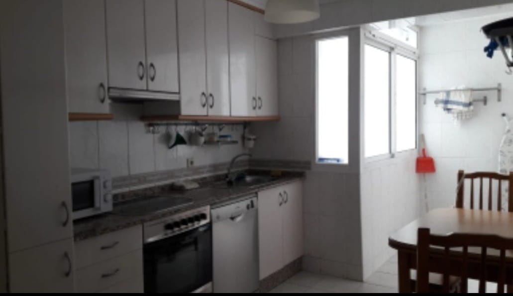 lauracamia1's tweet photo. Se busca compañer@ de piso en Juan Florez, A Coruña, para entrar a partir de abril. 258€ más gastos. https://t.co/PvjPcdfbA0