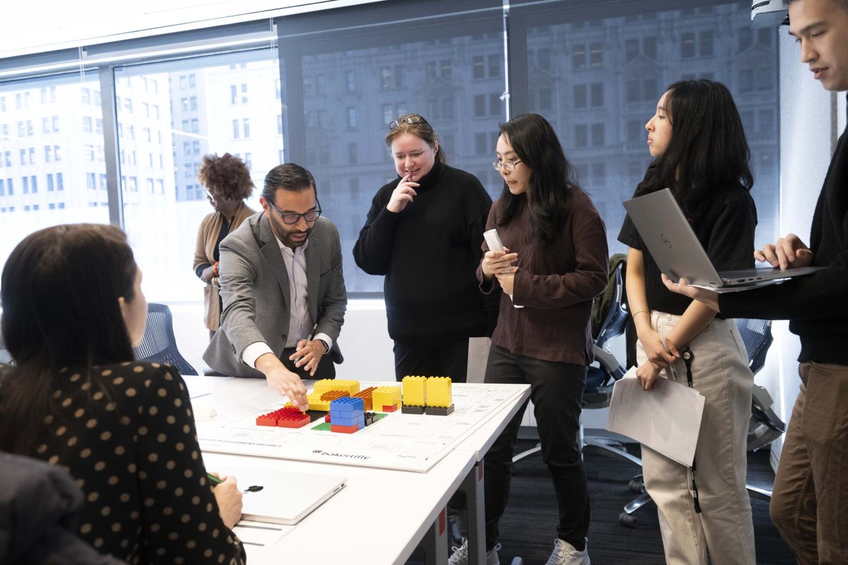 ULI New York partnered with NYCEDC to deliver UrbanPlan Lighting Round Workshop to NYCEDC’s Future Innovators in Real Estate Fellows and other NYCEDC employees. The UrbanPlan Lightning Round is a shortened UrbanPlan delivery where teams compete to deliver a proposal in 3-hours.