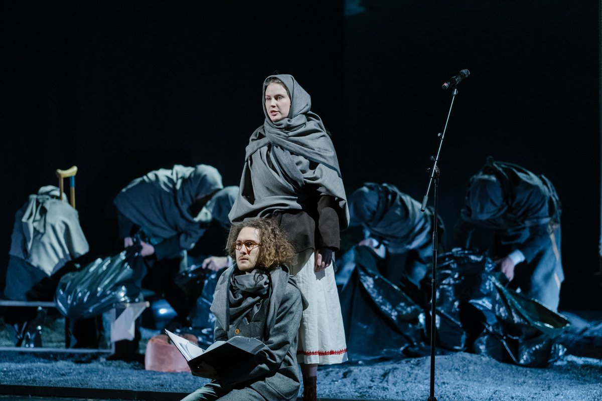 actoronaldpelin's tweet photo. The Czar's Madman at the Russian Drama Theatre of Estonia
Production premiere date 17th of March 2023
Duration 2 hours and 30 minutes with an interval

Photos by Ksenia Zaytseva for Pealinn newspaper in Estonia

https://t.co/f8pFiBKuPr

#veneteater #theczarsmadman #keisrihull https://t.co/0LJJ9p43j3