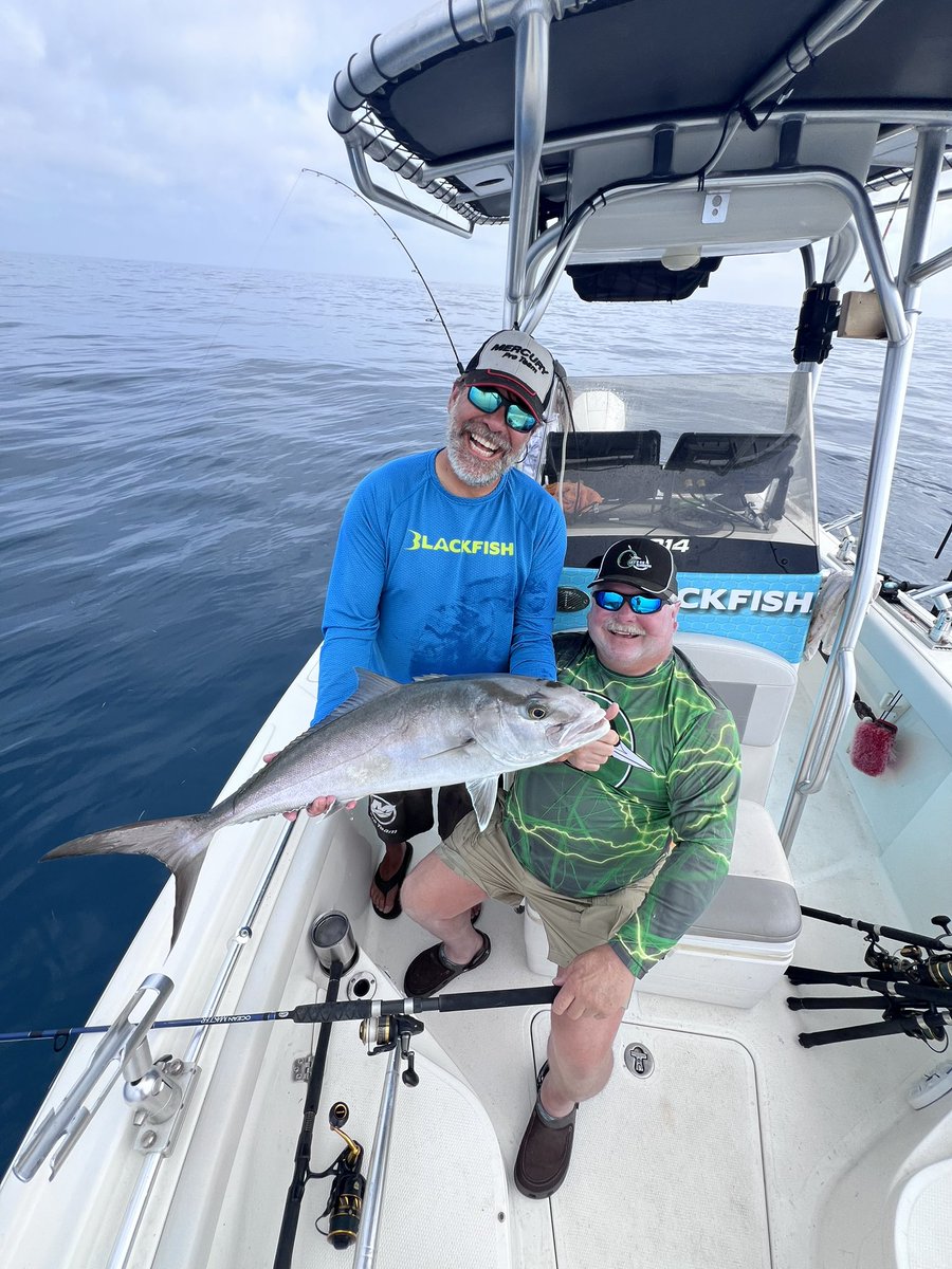 Coot’s Amber Jack with @kkwalleye ‼️🦆🎣 

#cootslures #amberjack #fishing #letsgofishing #saltwater #cootsclothing #makoboats #blackfishgear #shadyrays #mercurymarine #deepseafishing 

YouTube Link 👇
youtu.be/UbK24RRLOQU?si…