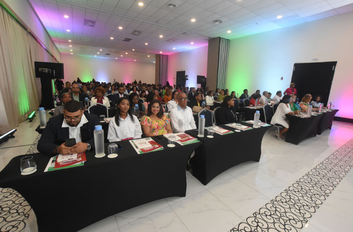 Coopmanoguayabo's tweet photo. Esta actividad fue organizada por MUJERCOOP, del 8 al 10 de marzo, y contó con la participación de más de 300 mujeres de diferentes países.
#CoopManoguayabo
#EsTiempoDeAhorrar
#DíaInternacionalDeLaMujer
#MUJERCOOP https://t.co/oVZOe3FoWp
